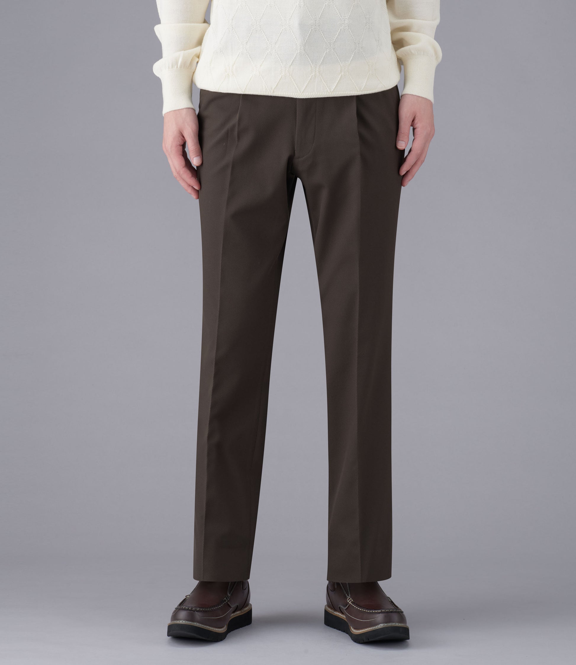 38（ブラウン）