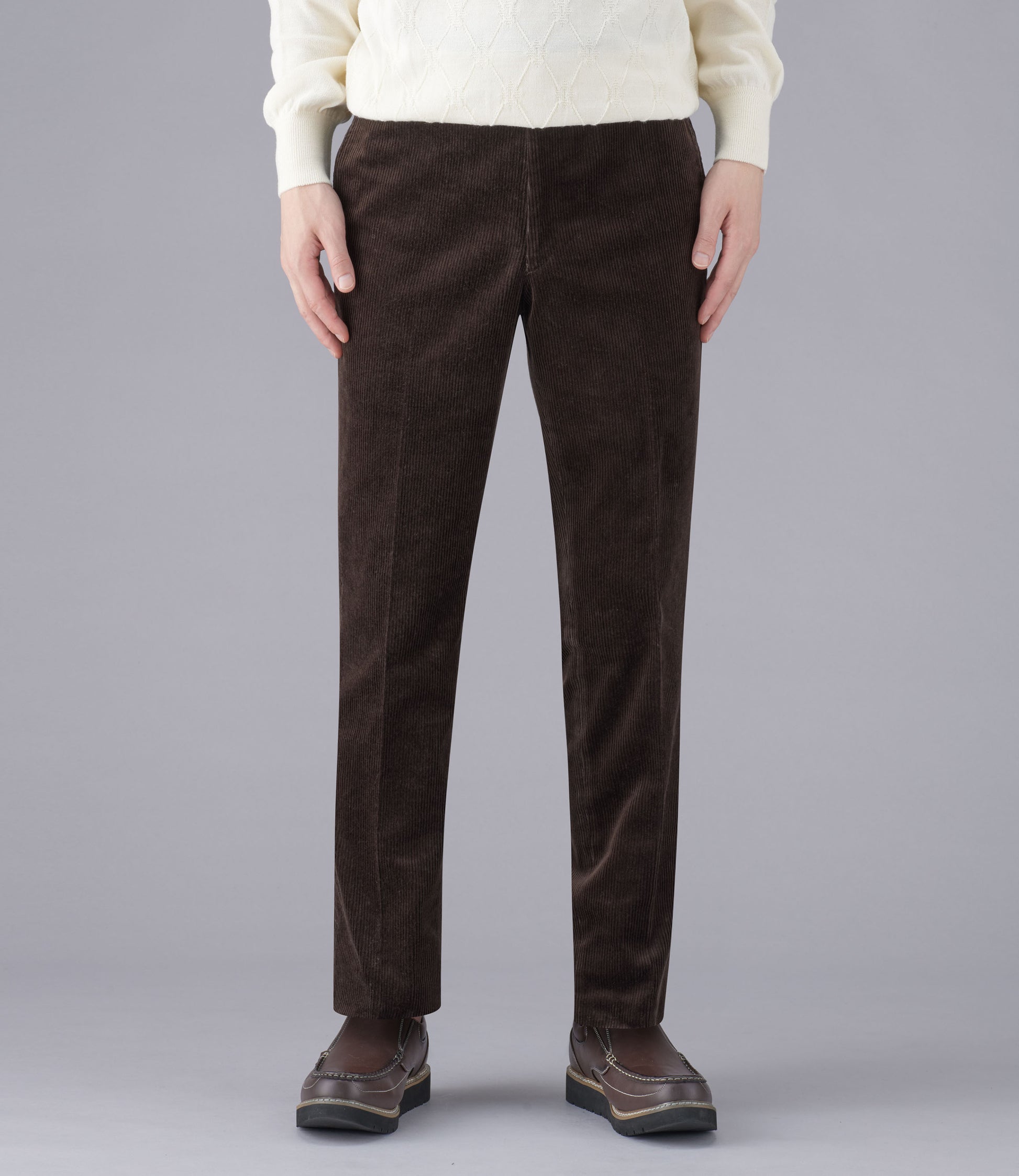 38（ブラウン）