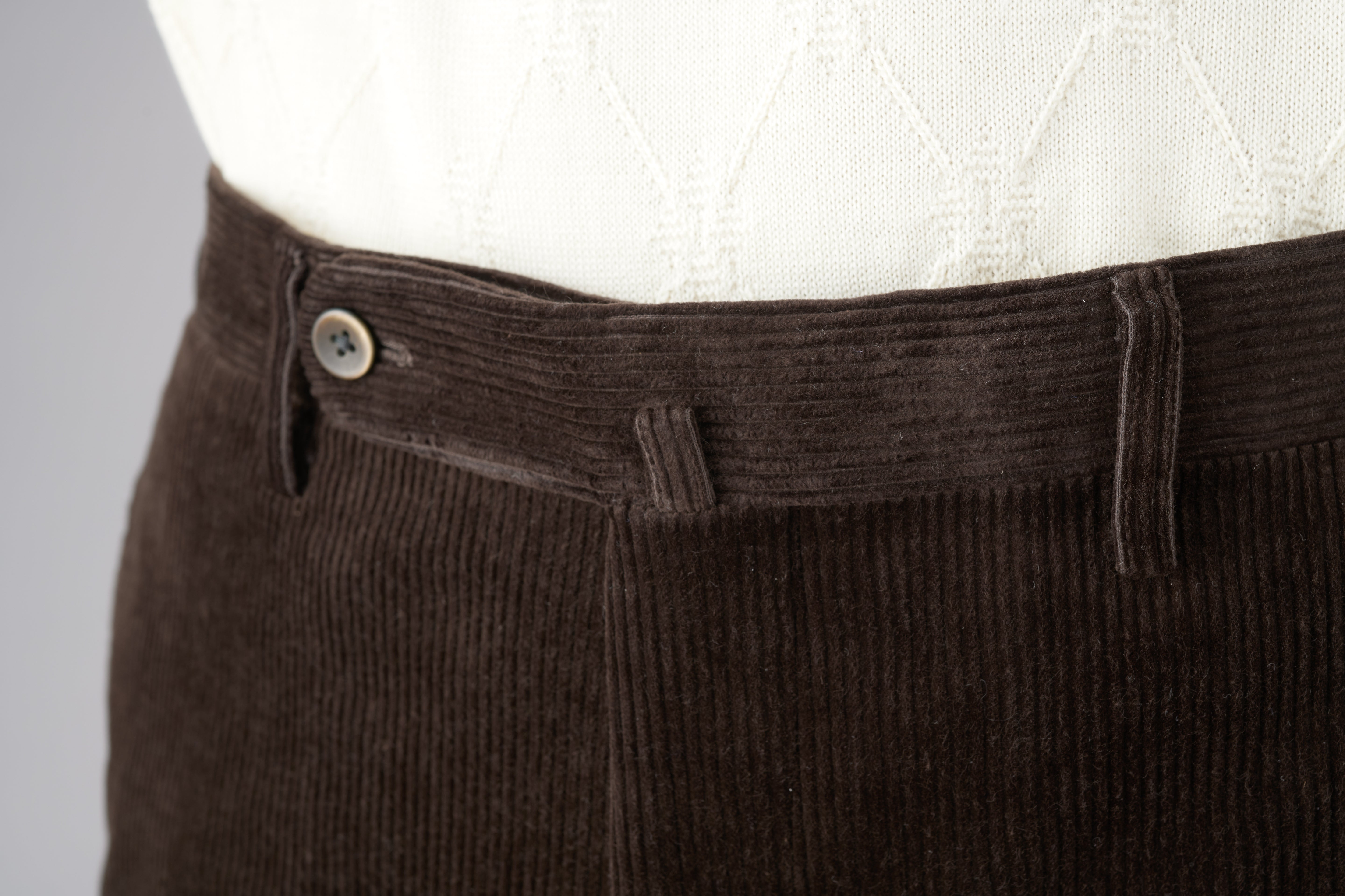 【８ウェールコーデュロイ】尾作ライン/日本製/カジュアル/ノータックスリムスラックス/