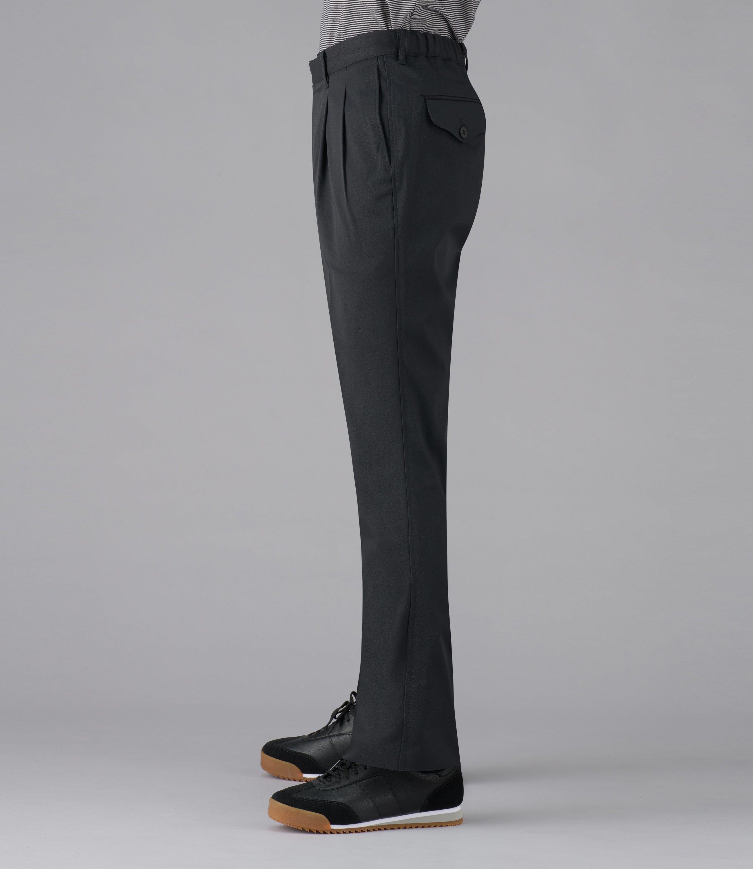 【コーデュラツイル】CALZONI/日本製/カジュアル/ツータックスリムスラックス/バックシャーリング/リラクシング